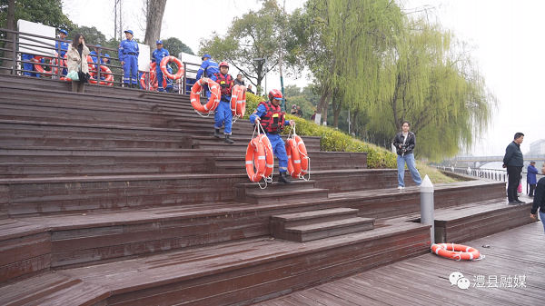 b2849352cb3e431db903a108673fa1c3.png