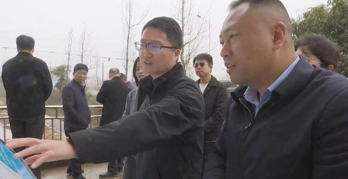 冷亮调研督导北民湖水环境综合治理等重点工作