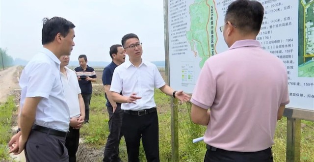 冷亮调研全域土地综合整治并督导安全生产等工作