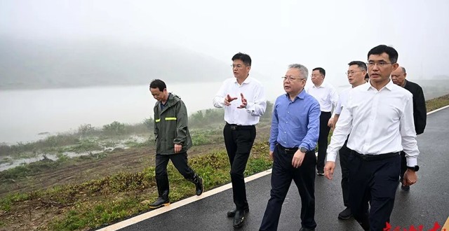 沈晓明赴常德市检查督导防汛救灾和烟花爆竹产业风险隐患排查整治工作