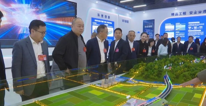 【两会时间】政协澧县十一届一次会议组织委员集中视察全县重点建设项目