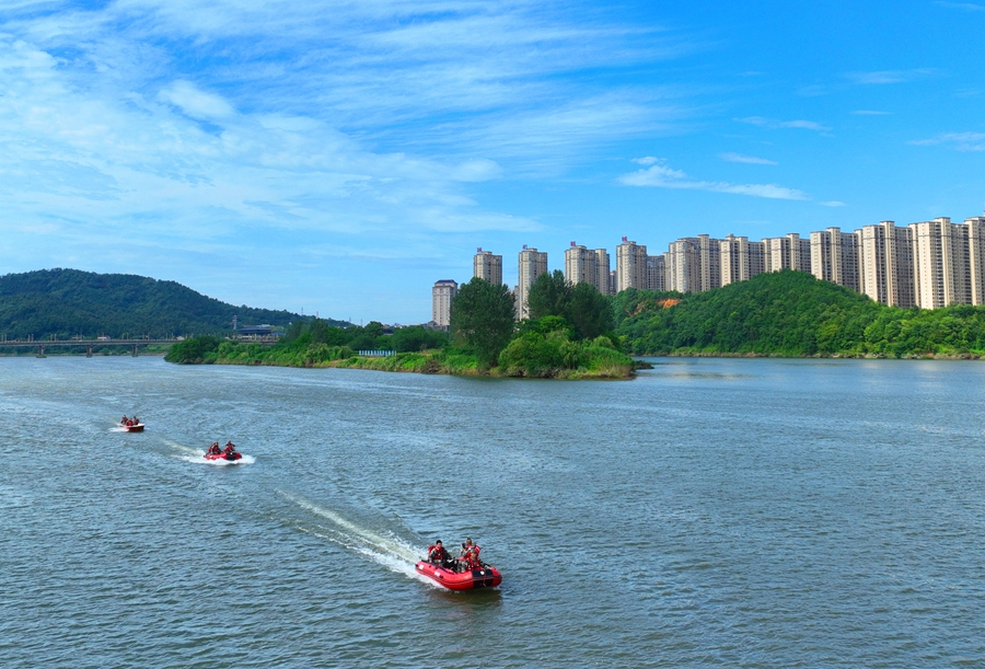 038e0a8620b142b68c79901822e2e356.jpg 038e0a8620b142b68c79901822e2e356.jpg